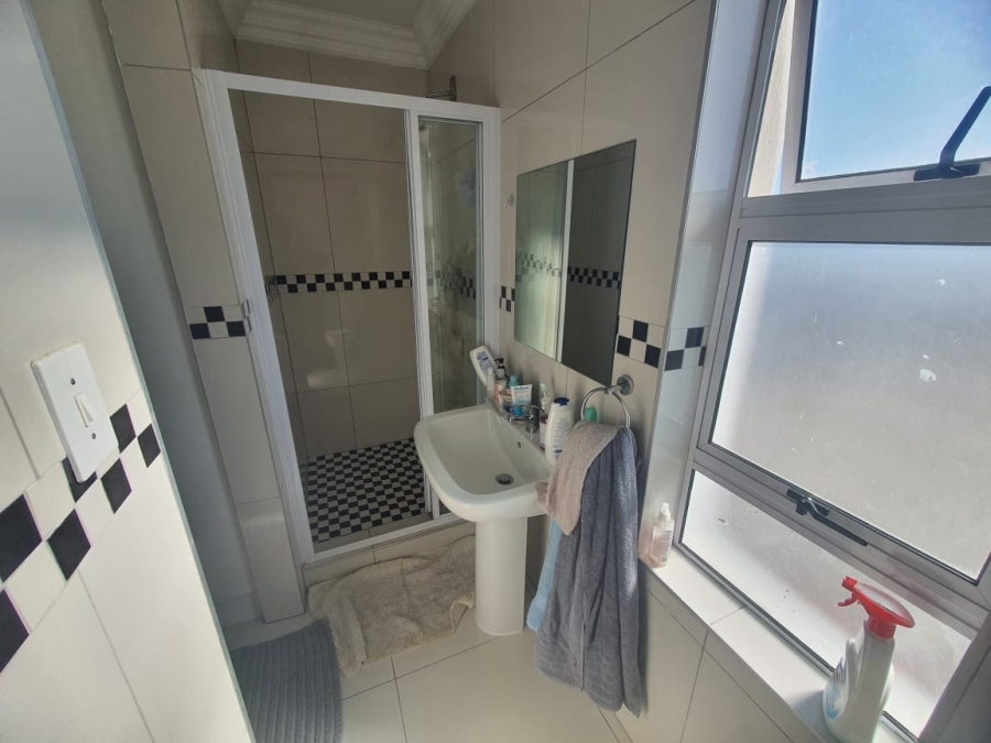 To Let 3 Bedroom Property for Rent in Cambridge West Eastern Cape